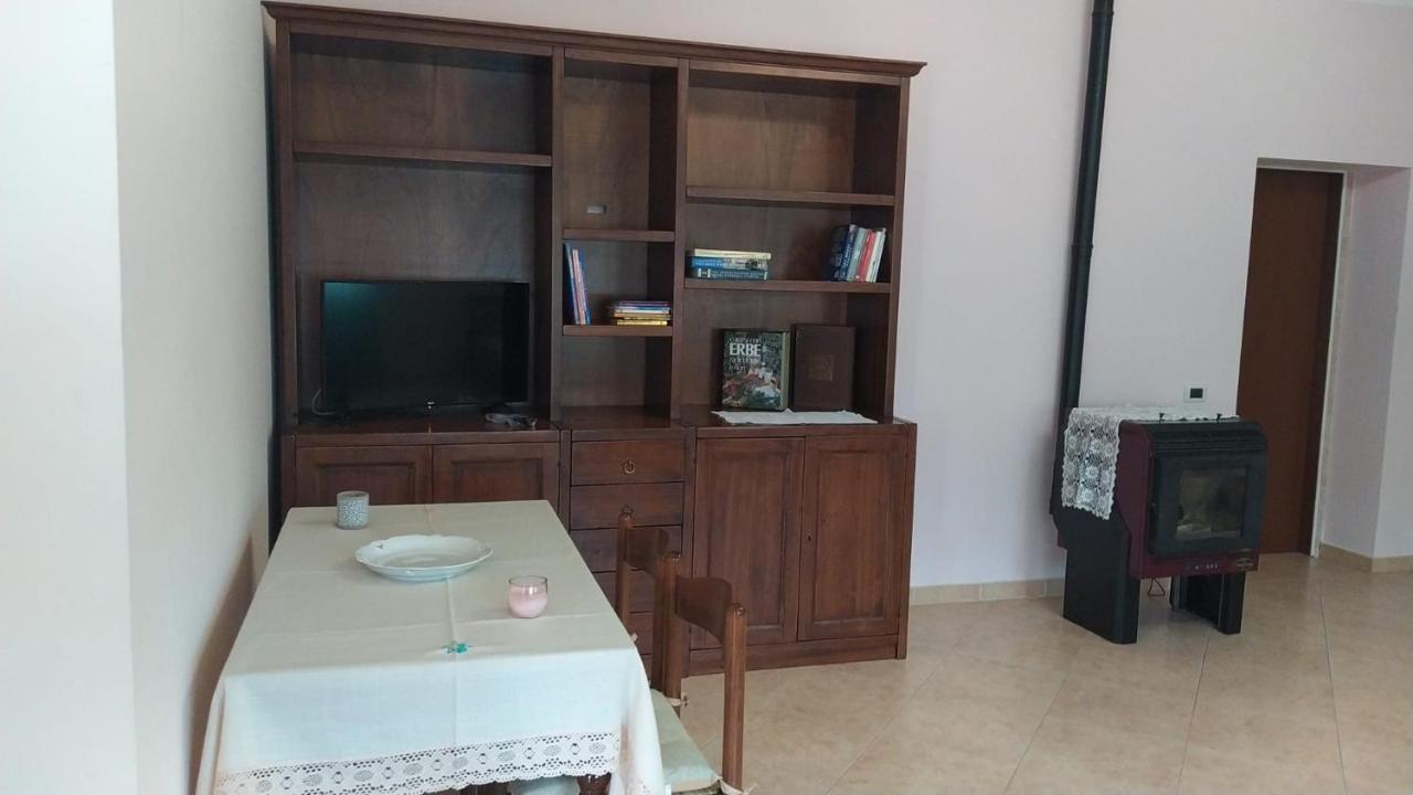 לינה וארוחת בוקר San Pio delle Camere Dal Compare מראה חיצוני תמונה